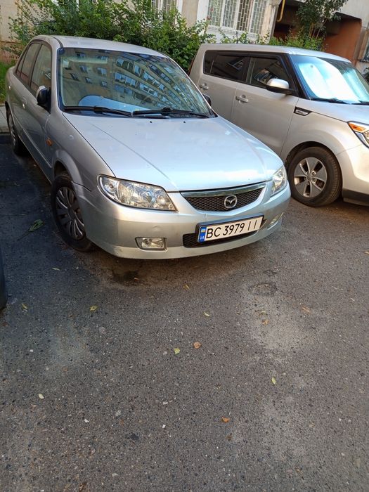 Автомобіль Mazda