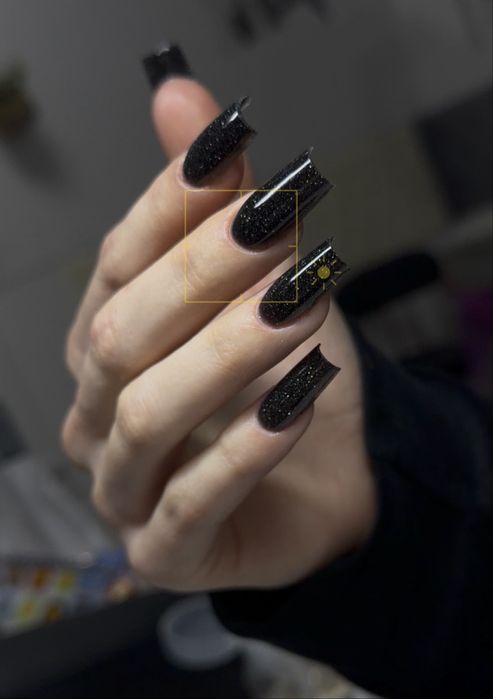 Маникюр/наращивание ногтей