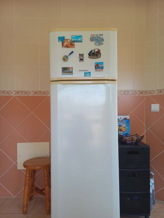 Frigorífico a funcionar