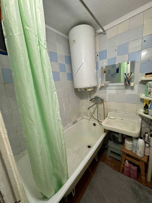 Продаж квартири 2-кімн., вул. Шолуденко, 7, Вишгород!