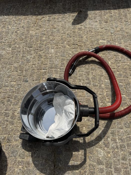 Aspirador a seco e húmido Einhell TE-VC 2025