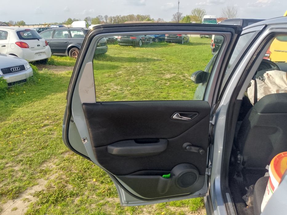 Drzwi tylne lewe Mercedes Benz kod lakieru 391 W169 A150