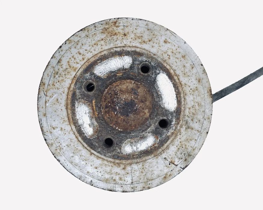 Гальмівний барабан Цапфа задній правий Renault Dacia Logan SEDAN…