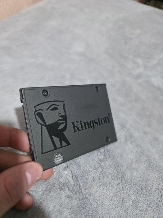 SSD-накопичувач внутрішній Kingston SSDNow A400 240GB 2.5" SATAIII TLC