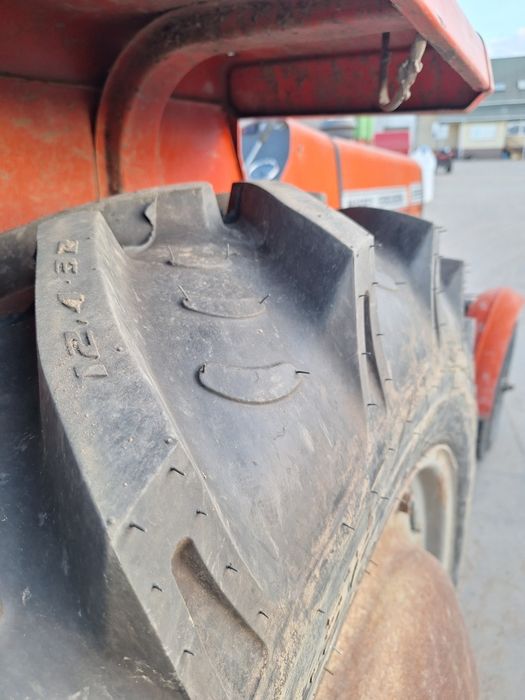 Massey Ferguson 255