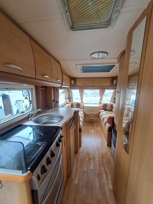Caravana por 8.000€ em perfeito estado!