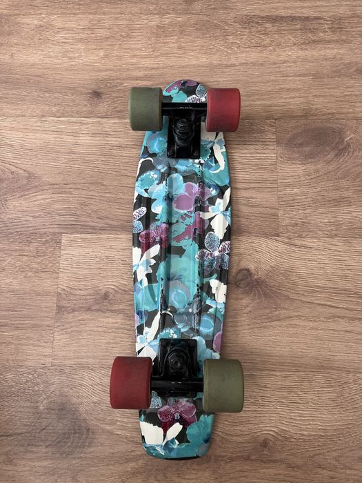 Skate cruiser Deeply