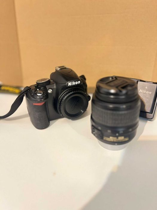 Câmera Nikon D3100 + Objetiva 18-105mm