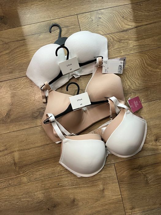 Бюстгальтер h&m розмір 75 b . 75 c . 80 c  . 85 c . 75 d. 80.d.
