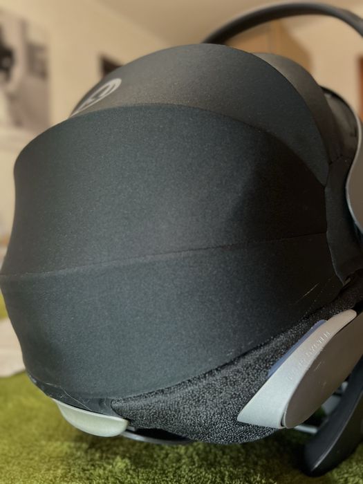 Автолюлька Cybex Cloud Z i-Size +адаптери