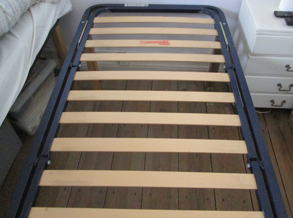 Cama/Estrado articulado Pikolin (duas)