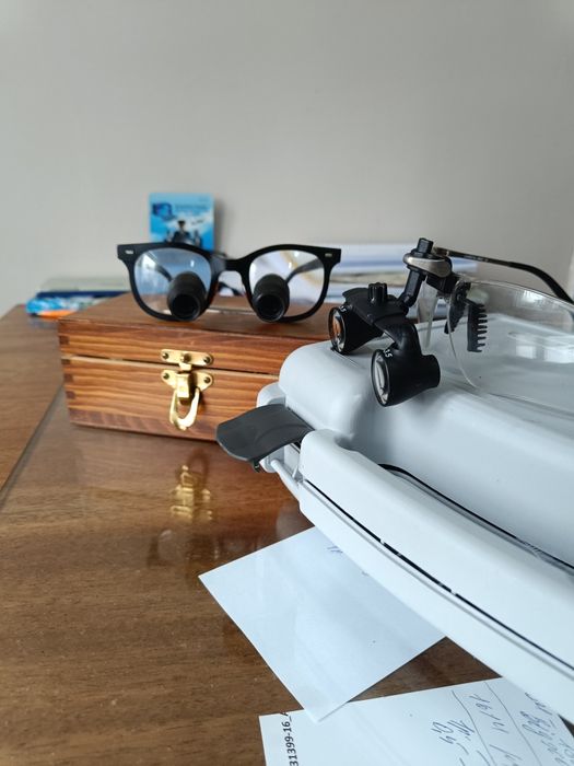 Хірургічні лупи ( телескопічні, Q-optics)