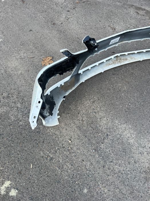 Бампер передній Е-клас C207 M271  2009-2016р