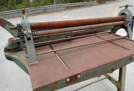 CALANDRA MANUAL PARA ENROLAR CHAPA - Usado