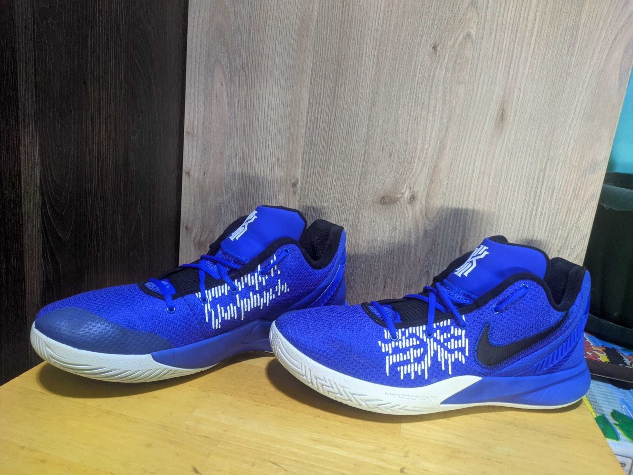 Nike Kyrie Flytrap 2 Hommes 2 780 Olx