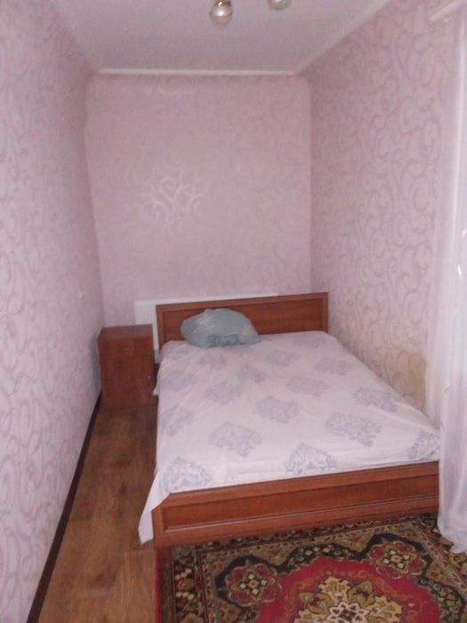 Продам двокімнатну квартиру