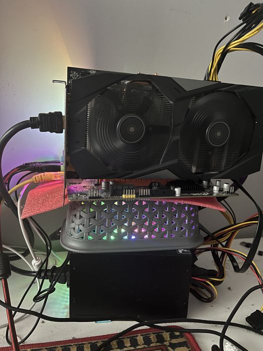 sprzedam komputer gamingowy bez obudowy gtx 1660 xeon e5 2680v3