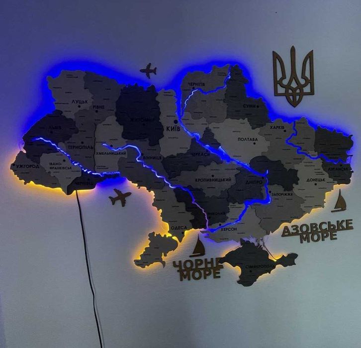 Дерев'яна мапа України з підсвіткою річок карта Украины с дерева декор
