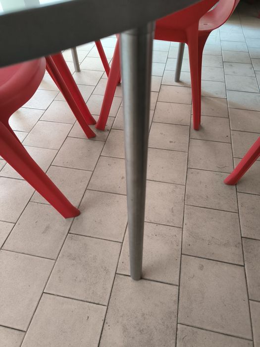 Mesa exterior/jardim