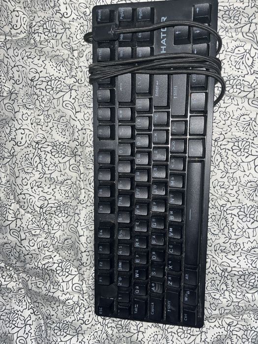 Hator Rockfall EVO TKL