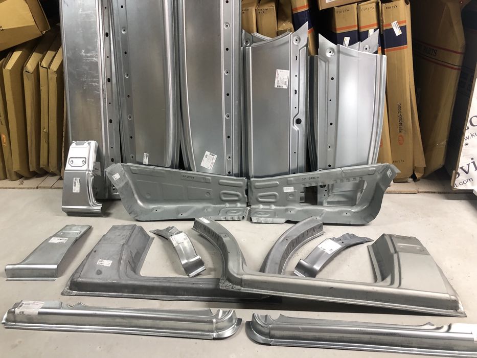 Бочини пороги арки Mercedes Sprinter 2006- Мерседес Спрінтер Дельфін