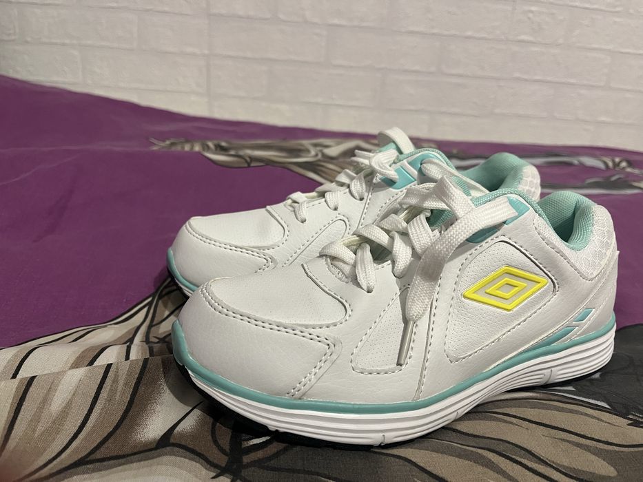 Buty  Umbro sport DO NEGOCJACJI