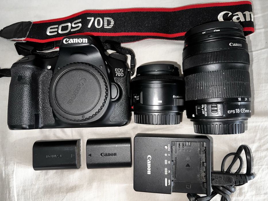 Canon 70D + Extras