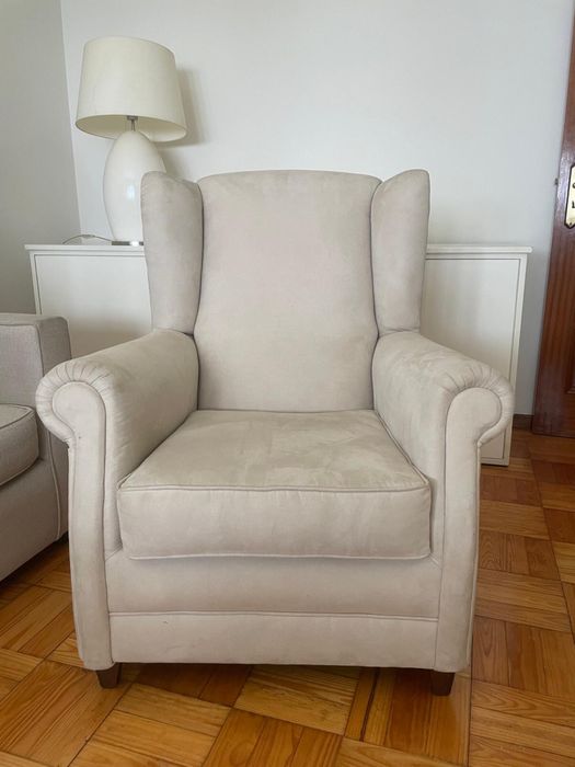 Cadeirão/Poltrona Bege