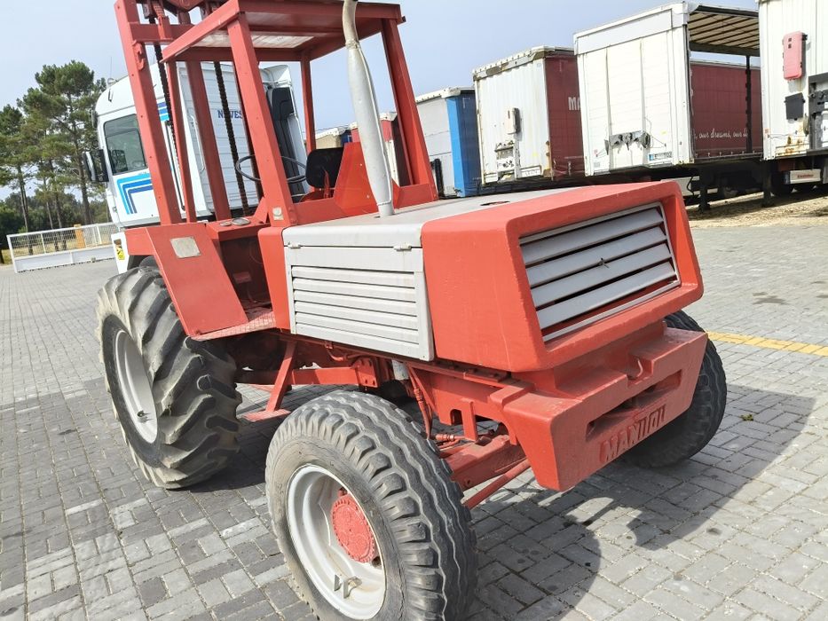 Manitou 4x2 empilhador todo o terreno