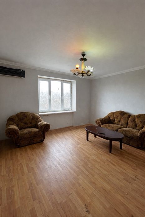 Продаж 2 кім. квартири в Розівці