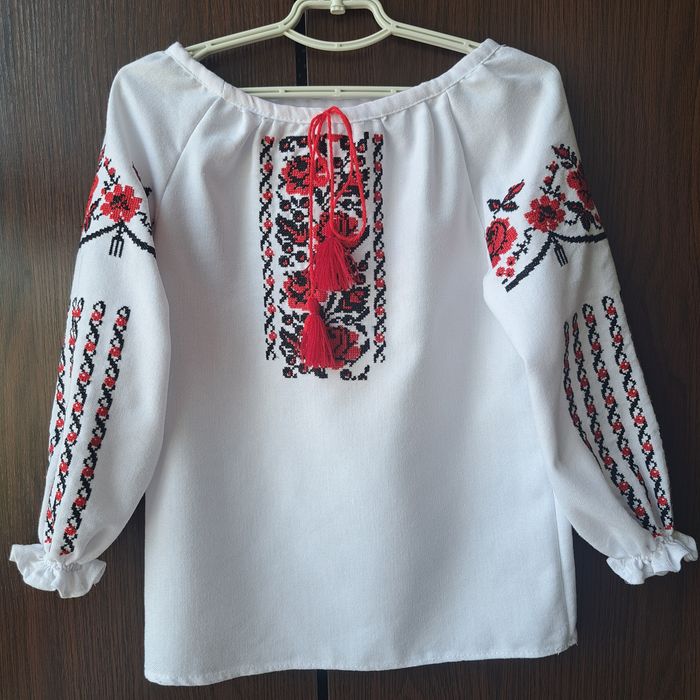 Вишиванка для дівчинки 110-125