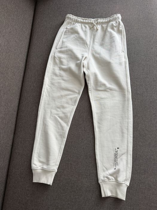 Продам новый костюм Zara