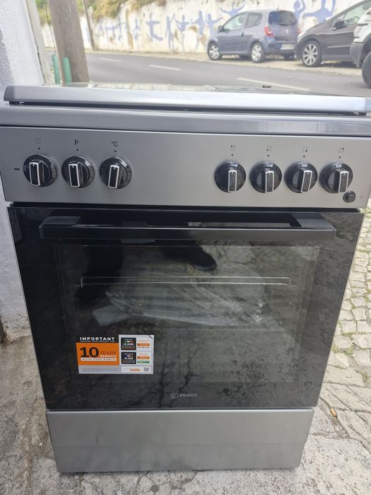 Fogão indesit gas +forno eléctrico