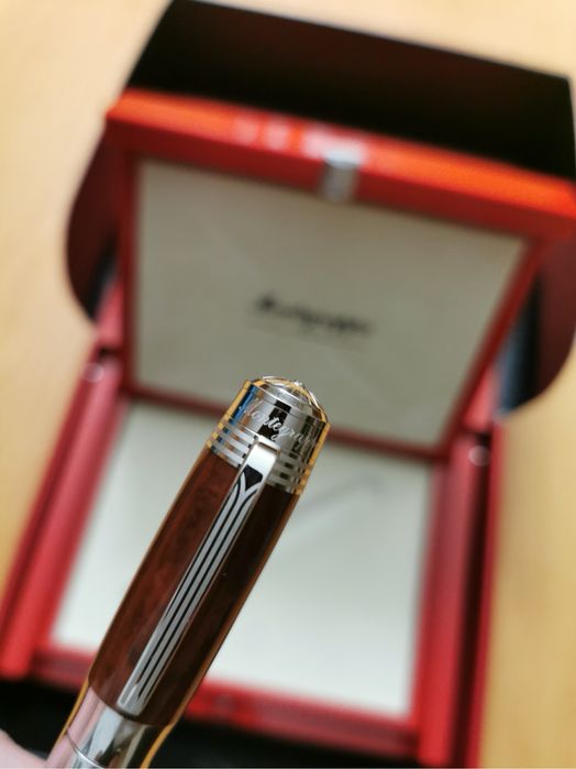 Caneta esferografica Montegrappa edição lda Stradivari (Resina Marrom)