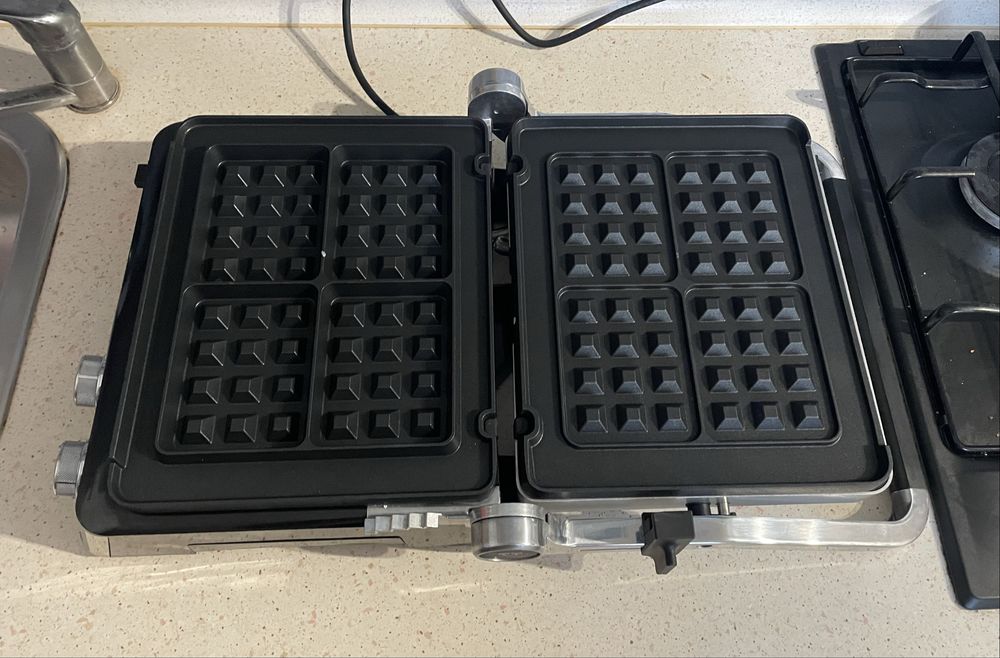 Гриль Braun MultiGrill CG7044