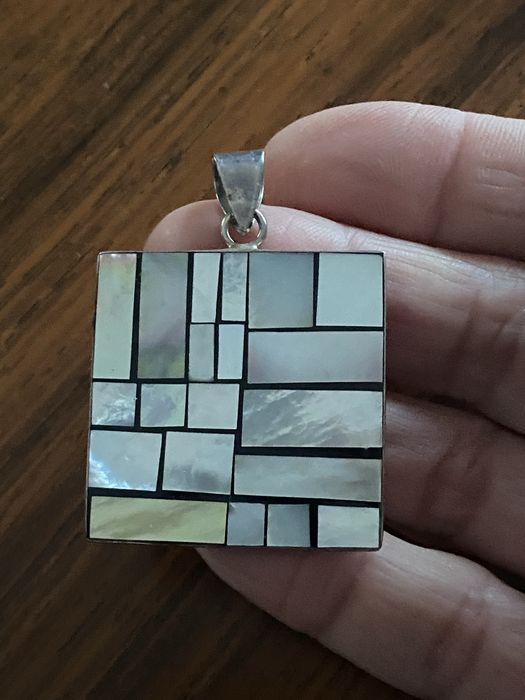 Pendente vintage em prata e nácar