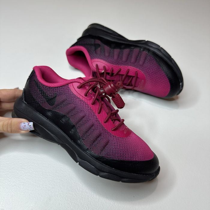 Nike Air Max Invigor оригинальные крутейшие кроссовки