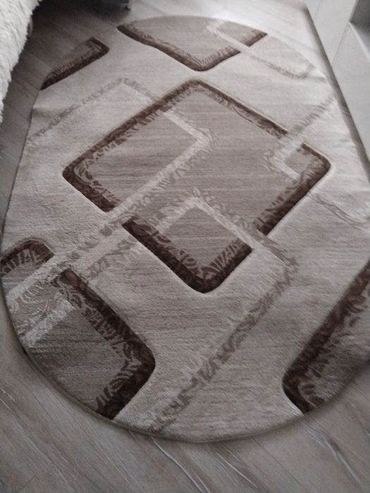Ковер 2,2 *1,5 б/у