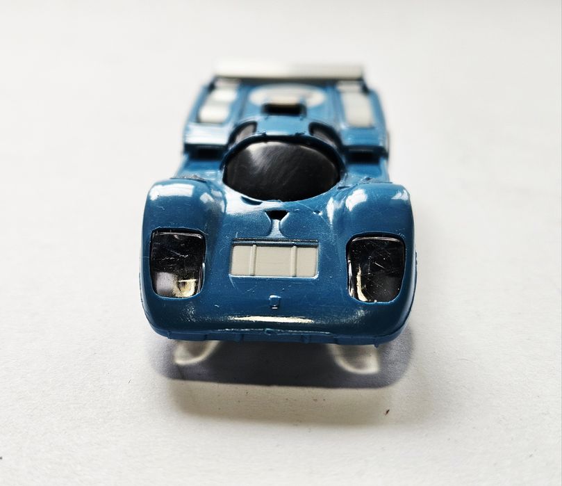 Model z lat 1970 Faller Aurora AFX Ferrari 512M niebieski