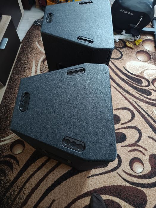 Kolumny estradowe Nova 15 cali 400 Rms