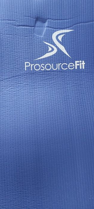 Conjunto de halteres, colchonete e suplementos limentar