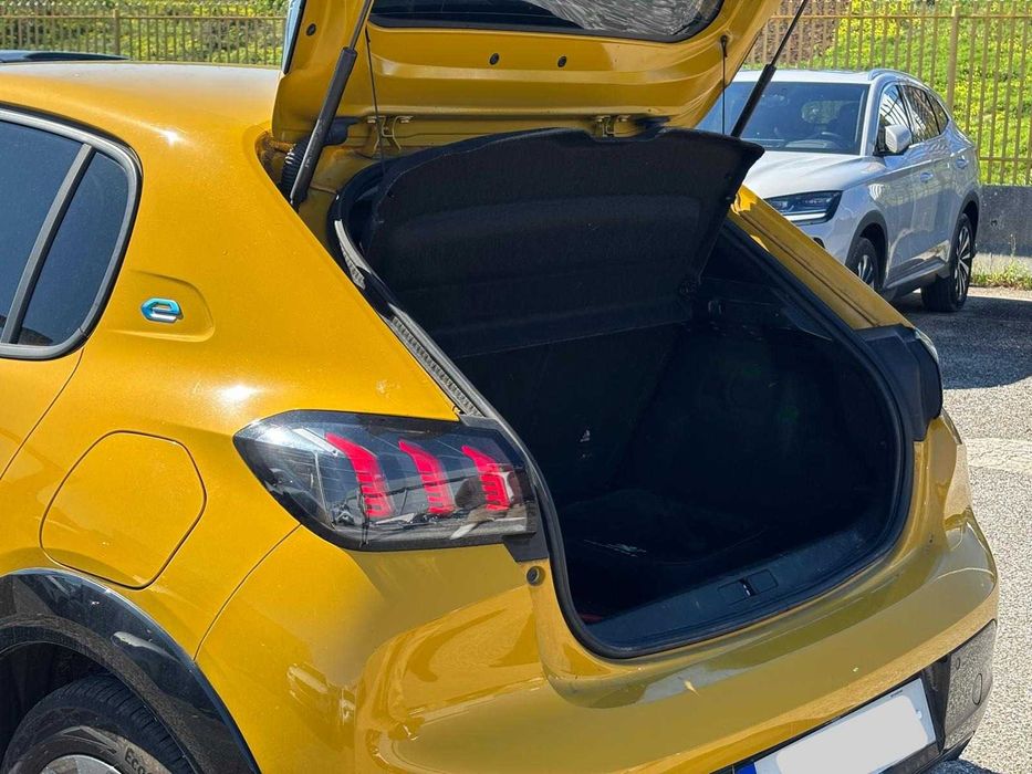 Aluguel TVDE LISBOA (UBER/BOLT) - 24h (ELÉTRICO) - Peugeot e 208