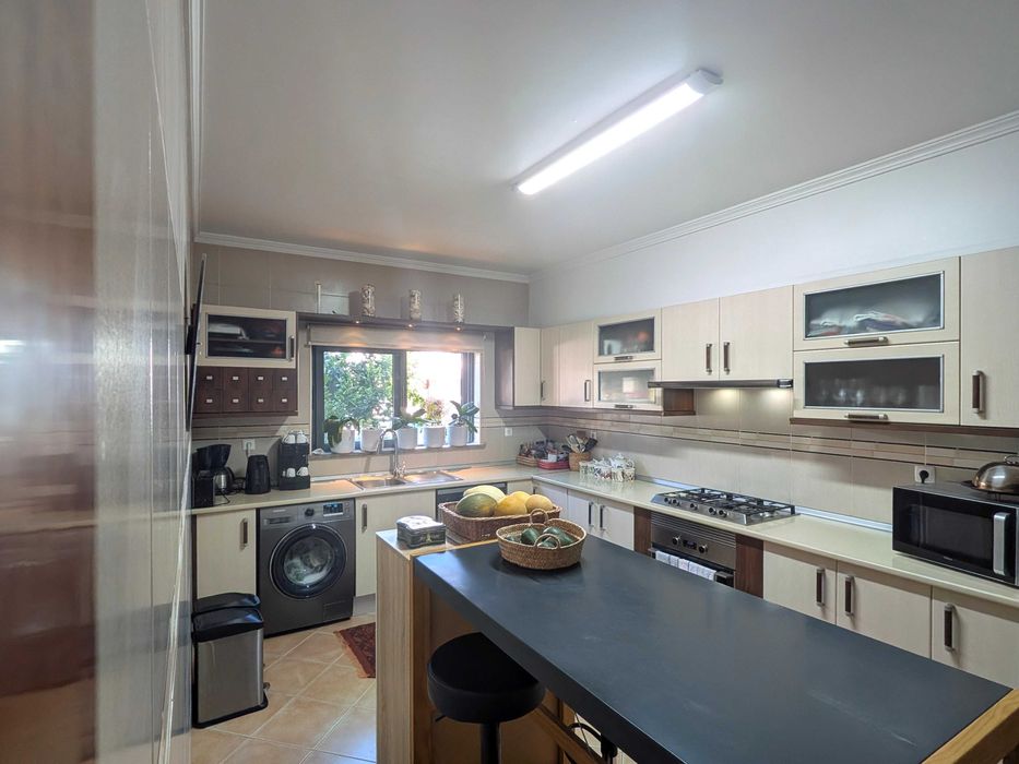 Moradia T4 com vista mar