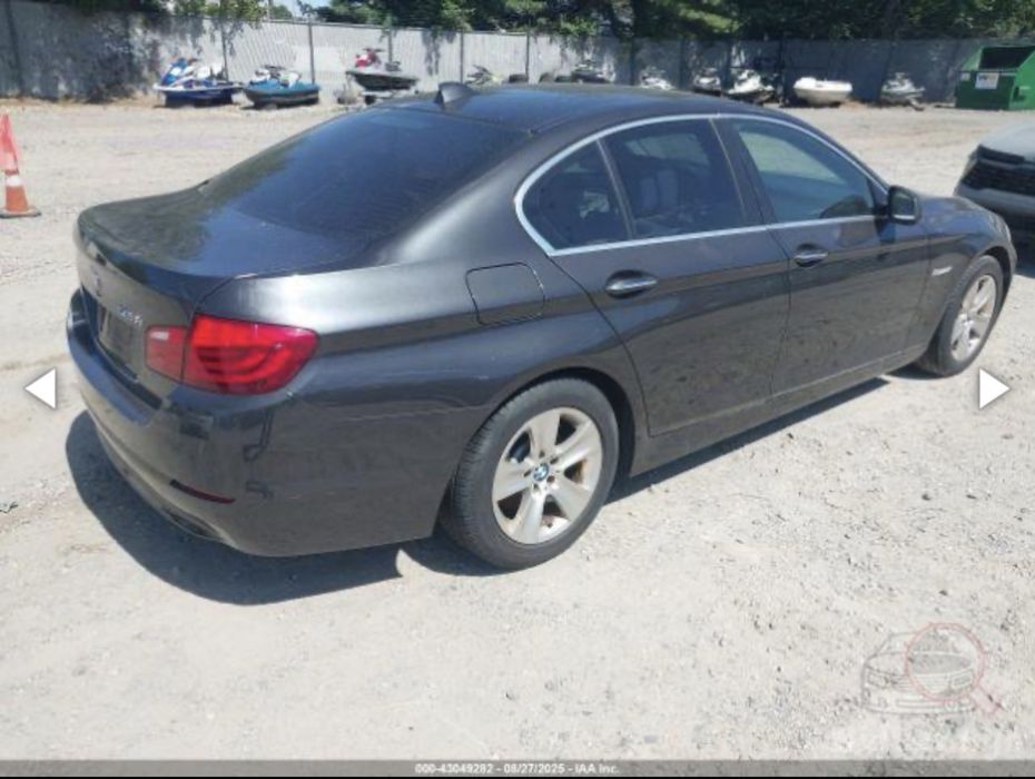 BMW 528 в кузові f10 ЦІЛА НЕ БИТА