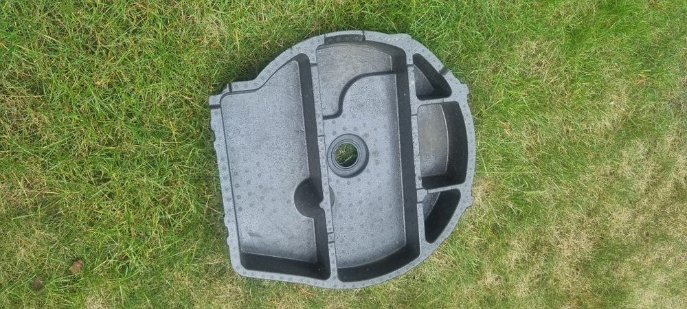 Osłona na koło do bagażnika