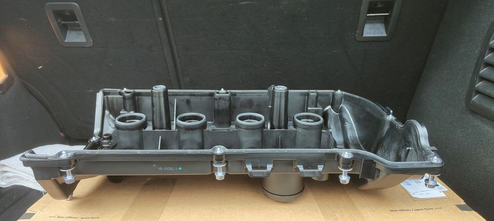 Tampa de Válvulas Peugeot/Citroen THP/GTI