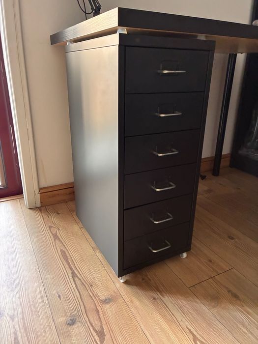 Conjunto de Secretária com bloco de gavetas