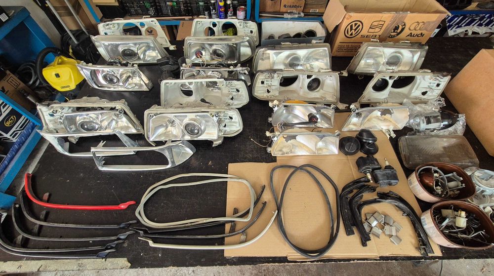 Audi 80 b4 lampa lampy soczewki lewa prawa odblysnik ramka