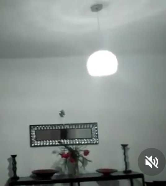 Candeeiro de tecto, com brilhantes