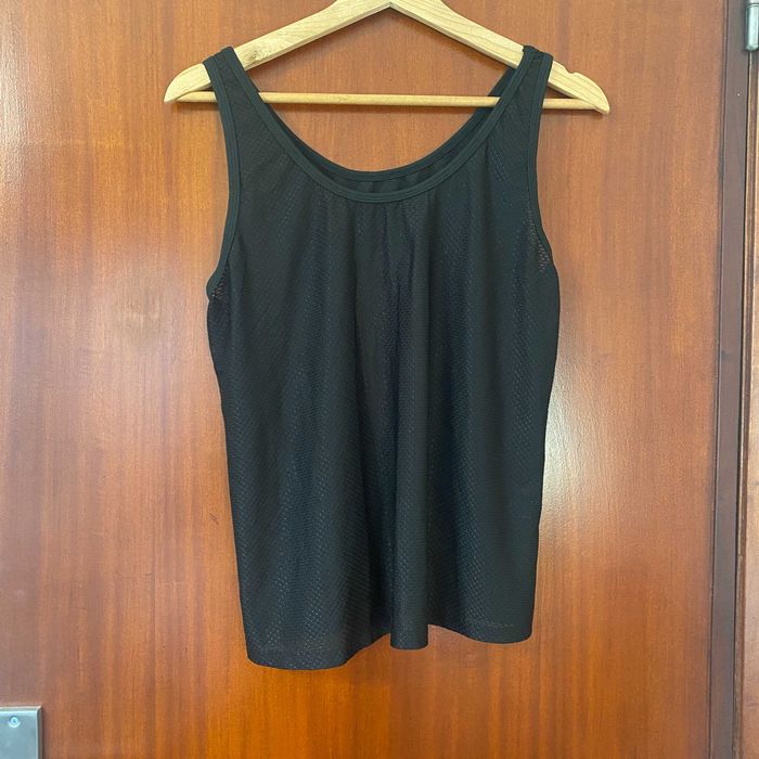 Blusa Preta Desporto